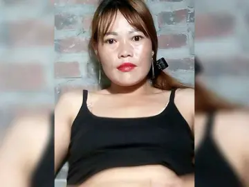 melynaaのBongacamsでライブセックス映像