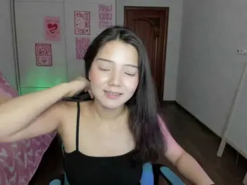 MilanaMitttのBongacamsでセックスカメラ