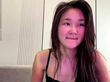 very-hot-japanese-girlのBongacamsでセックスカメラ