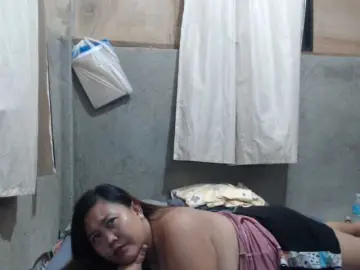 kate302のBongacamsで高画質ウェブカメラ