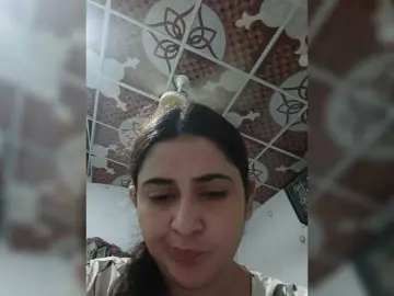 Khadija3のBongacamsでライブセックス映像