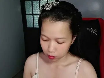 SexyfullのBongacamsで今すぐ視聴可能なセックスカム