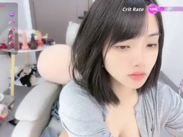 MiqibaobのBongacamsでアダルトビデオチャット
