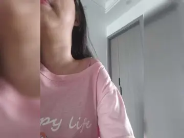 Selinababy99のBongacamsでセックスチャット