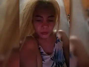 PempemlicioussのBongacamsでライブセックス映像