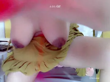 nemayhottitsのBongacamsでアダルトカメラ配信