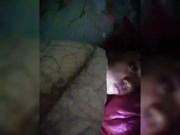 XXhornywetprincess99XXのBongacamsでヌードカメラ
