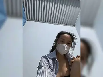 Sexy-ladyass89のBongacamsで今すぐ視聴可能なセックスカム