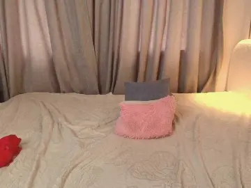 hikom1oのBongacamsでアダルトビデオチャット