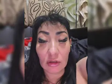 xxxDirtyBitchxxxのBongacamsでプライベートチャット