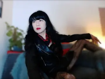GorgeousJess4UのImliveでセックスチャット