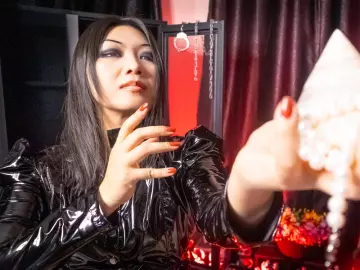 AnnaStardomのLivejasminで今すぐ視聴可能なセックスカム