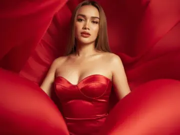 YasmineFruahwaldのLivejasminでセックスカメラ