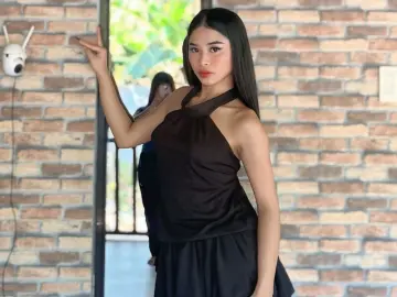 SeleneOgandaのLivejasminでライブセックス映像