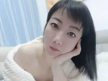 MLLiのLivejasminでライブセックス映像