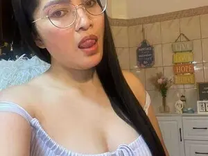 RedHOTPinay01のMyfreecamsでライブセックス映像