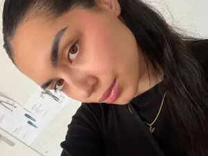 Yourbella37のMyfreecamsで今すぐ視聴可能なセックスカム