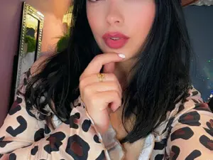 TessamenellyのMyfreecamsで無料ポルノカメラ