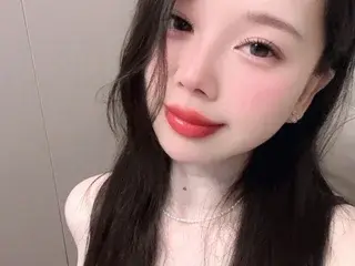 AdelinexingのStreamateでライブポルノ配信