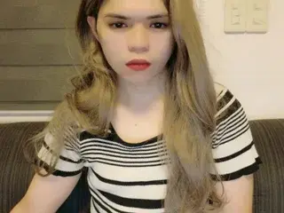 HosefinaFionaのStreamateでセックスカメラ
