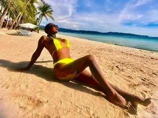 TS_EbonyDoLLXxXのStreamateでライブセックス映像