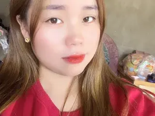 LuciibaeのStreamateでライブポルノ配信