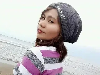 PhoebeCreamのStreamateでヌードカメラ