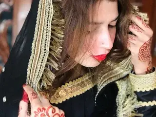 MahrukhのStreamateで人気のアダルト配信