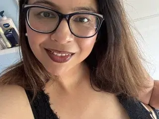 Zarah_HousewifeのStreamateで最高のライブ配信
