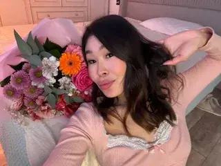 AizaXOのStreamateでアダルトカメラ配信