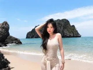 SaraVenisのStreamateでヌードカメラ