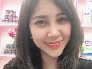 MinaBeiiのStreamateでアダルトビデオチャット