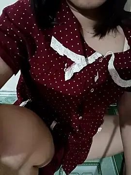 AssAsiancuteのStripchatでライブポルノ配信