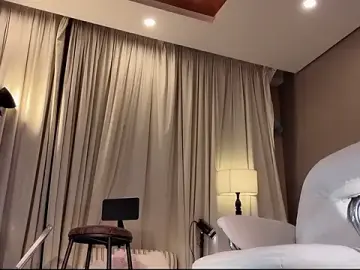 Hahaha_ha2のStripchatでライブポルノ配信