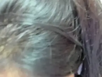 evaaelfieeのStripchatでライブセックス映像