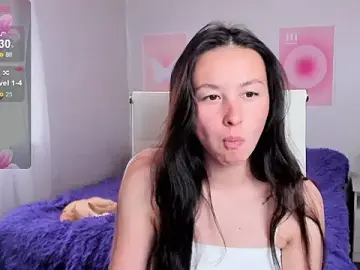 Geisha_AnnaのStripchatで今すぐ視聴可能なセックスカム