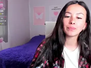 Geisha_AnnaのStripchatで今すぐ視聴可能なセックスカム
