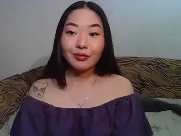 Aleksa_BlackdreamのStripchatでアダルトビデオチャット