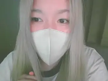 Remi_officialのStripchatでセックスカメラ