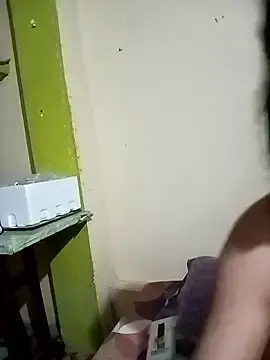 Piya_JiのStripchatで高画質ウェブカメラ