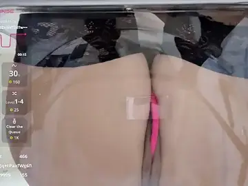 yueyue2003のStripchatで無料ポルノカメラ