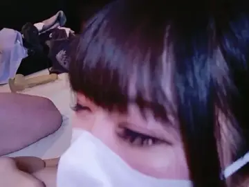 siorin_18のStripchatでセックスカメラ