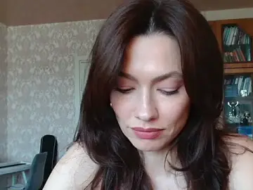 alicia_spicyのStripchatでセックスカメラ