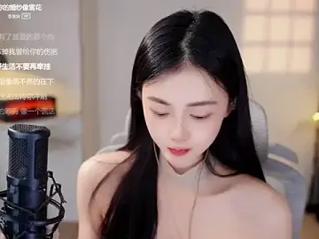 Ocean--LiliのStripchatで今すぐ視聴可能なセックスカム