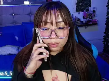Kata_BigboobsのStripchatで高画質ウェブカメラ