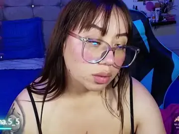 Kata_BigboobsのStripchatでアダルトカメラ配信