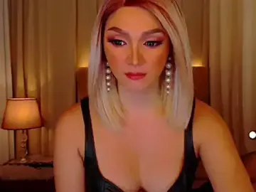 mistressseductionleahのStripchatでライブチャット
