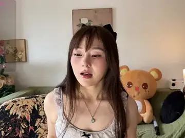 nanaliu6のStripchatで無料ライブポルノ