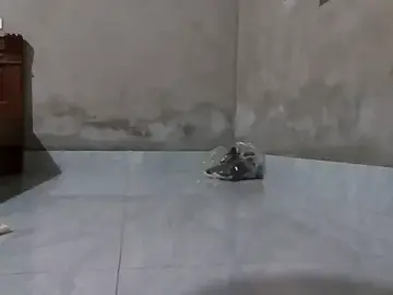 Bjorn357のStripchatで無料ポルノカメラ