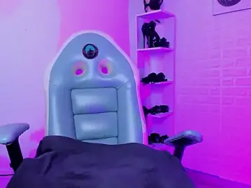 sofi_elfqueenのStripchatでプライベートチャット